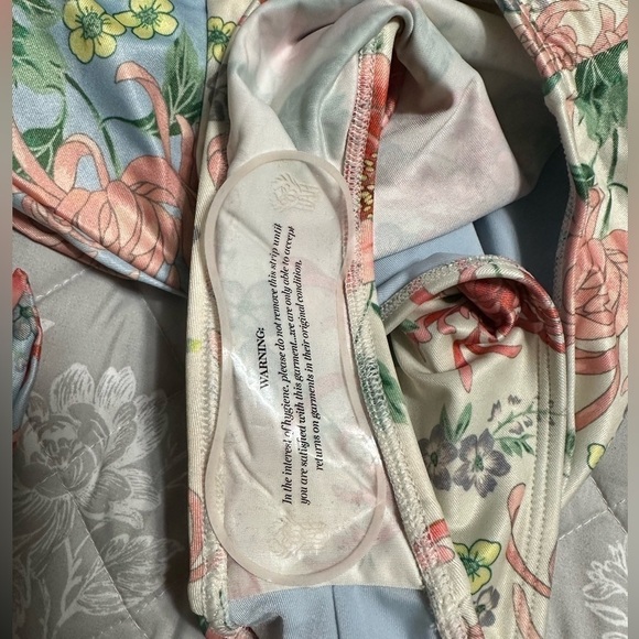 We Are HAH Wrap It Up One Piece Swimsuit, Size XS (v) - Picture 8 of 8